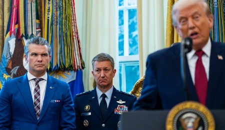 mid-epa12595118.jpg
