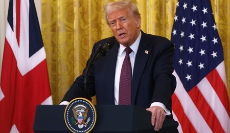 mid-epa11928939.jpg