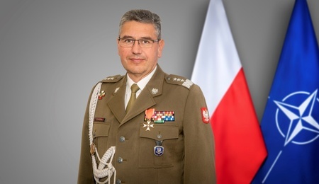 1-30074_g.jpg