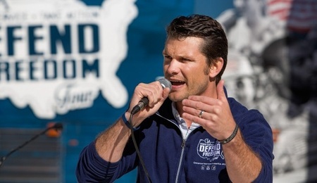Defend_Freedom_Tour.jpg