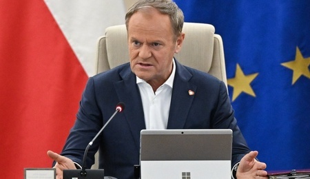 mid-25311215.jpg