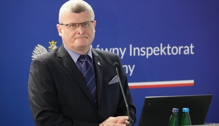 mid-25318194.jpg