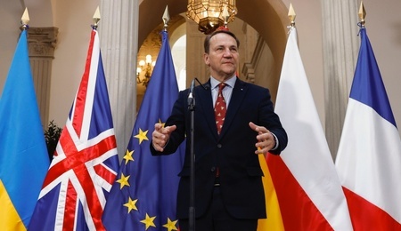 epa12001235.jpg