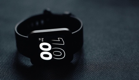 smartwatch-8300238_1280.jpg
