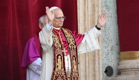 mid-epa12084341-2.jpg