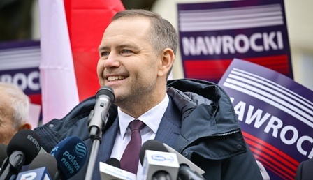 mid-25505168.jpg
