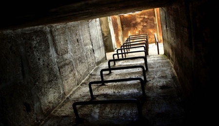 bunker-2359436_1280.jpg