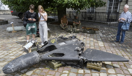 mid-epa12201173-2.jpg