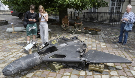mid-epa12201173-2.jpg