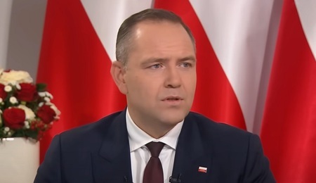 Karol-Nawrocki-y3282u83.jpg