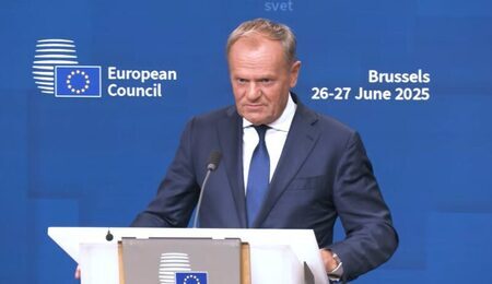 Donald-Tusk-e1751370322370.jpg