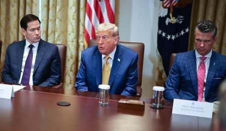 mid-epa12225421.jpg