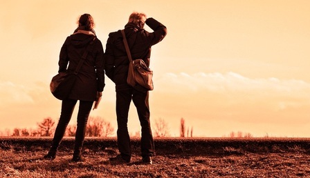 people-3217855_1280.jpg