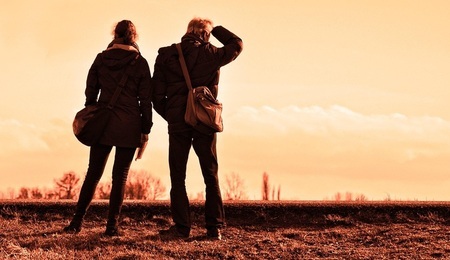 people-3217855_1280.jpg