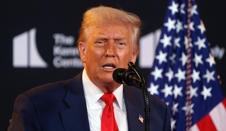 mid-epa12298261.jpg
