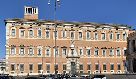960px-Palais_Latran_-_Rome_IT62.jpg