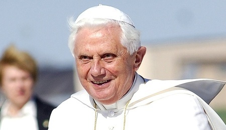 pope-benedict-xvi-84230-1.jpg