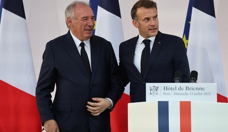bayrou-macron.jpg