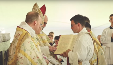 swiecenia-FSSPX.png