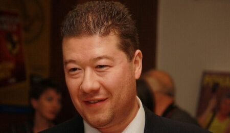 Tomio_Okamura_20._Podzimni_knizni_veletrh-scaled-e1767388588682.jpeg