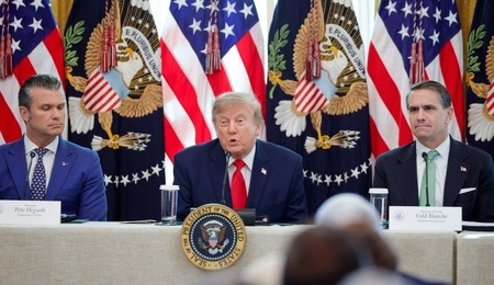 mid-epa13320948.jpg