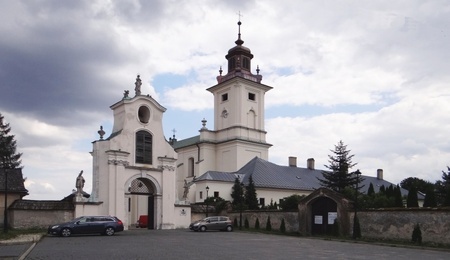 Imbramowiceklasztor_DK40.jpg