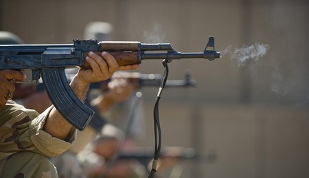 Ak-47-iraqis.jpg