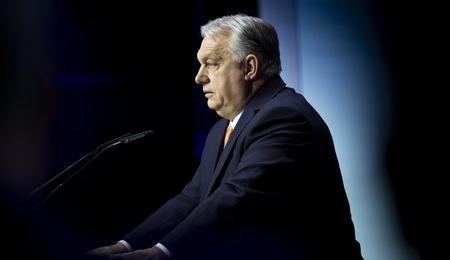 mid-epa12748024-1.jpg