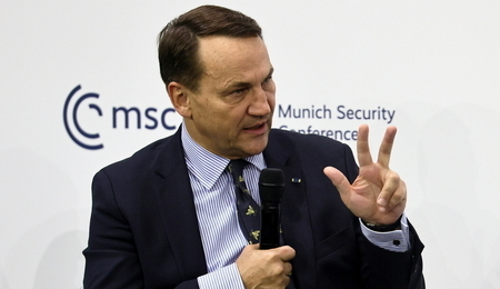mid-epa12739250-2.jpg