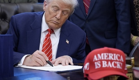 mid-epa12703558.jpg