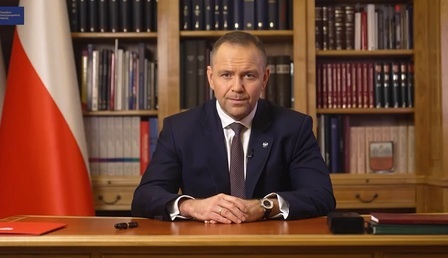 Karol-Nawrocki-382304u832.jpg