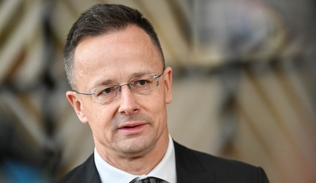 mid-26316078.jpg
