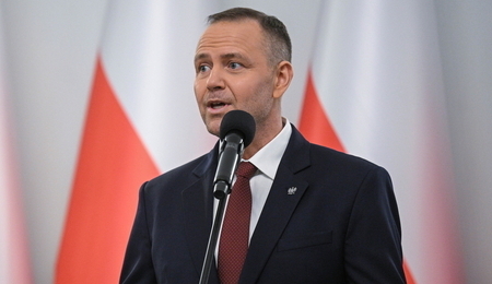 mid-26308390-1.jpg