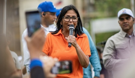 mid-epa12901519.jpg