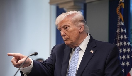 mid-epa12872417.jpg