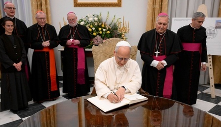 mid-epa12917724 (2).jpg