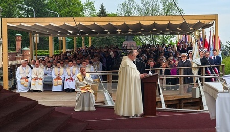 Służba zdrowia Jasna Góra News.jpg