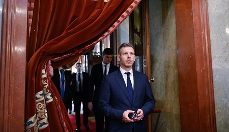 Peter Magyar.jpg