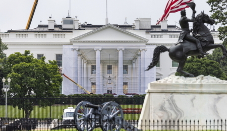 mid-epa13103130-2.jpg