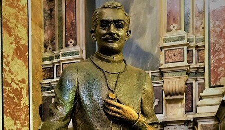 św. Józef Moscati_figura.jpg