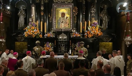 zawierzenia żołnierzy.jpg
