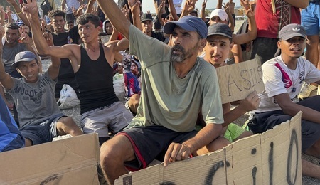 epa13176335.jpg
