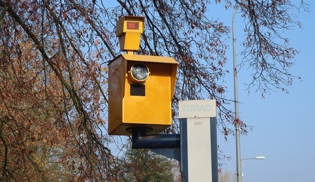 2019_Warszawa_Przyczołkowa_fotoradar_2.jpg