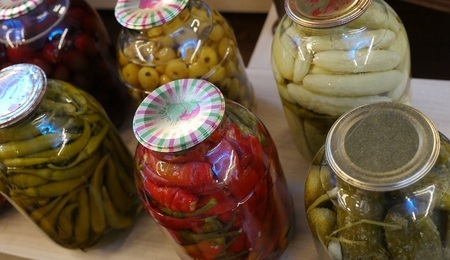 vincenzoraucci-cans-881098.jpg