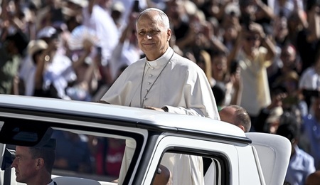 pope auto .jpg
