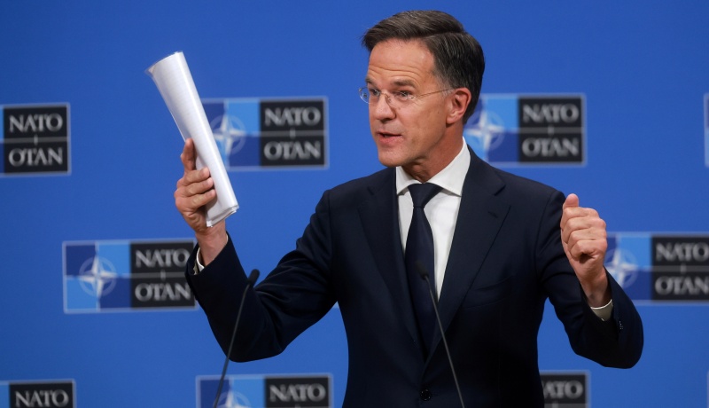 Poljska načrtuje jedrsko orožje, Gruzija pa ostro kritizira Zelenskega