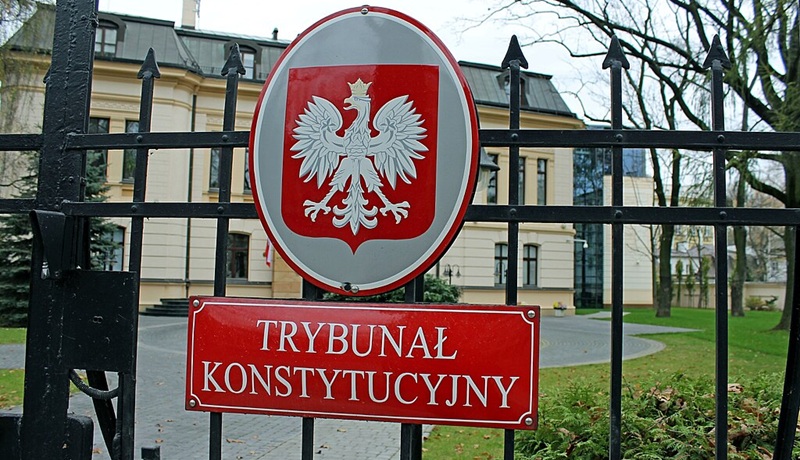 Koalicja rządząca przejmie TK? niedługo rozmowy w sprawie uzupełnienia składu Trybunału