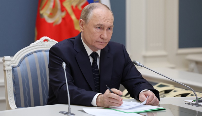 Putin: uderzenia w głąb Rosji odbierzemy jako eskalację. Nasza odpowiedź będzie przygniatająca