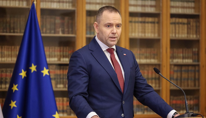 Karol Nawrocki w Pradze krytycznie o Unii Europejskiej: Jestem za UE, ale może ingerować w nasze sprawy