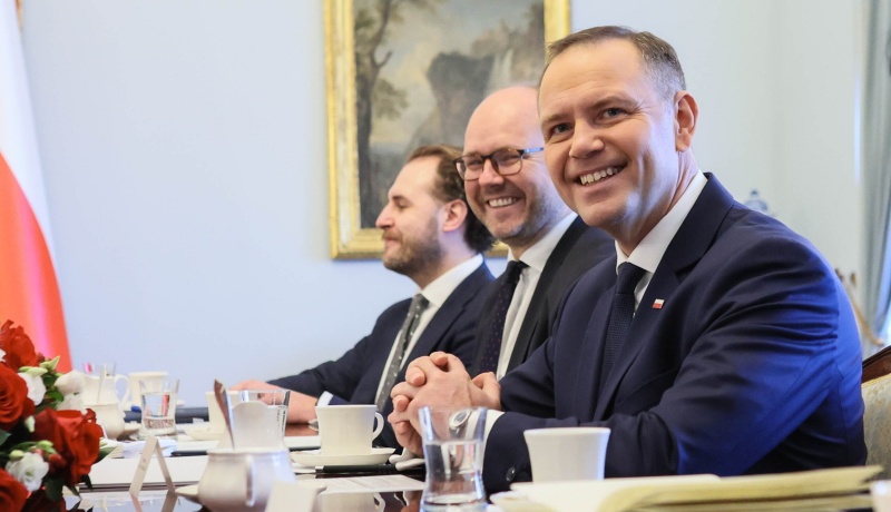 Przydacz do ambasadora Niemiec: Raport o stratach wojennych istnieje i wpływa na nasze relacje